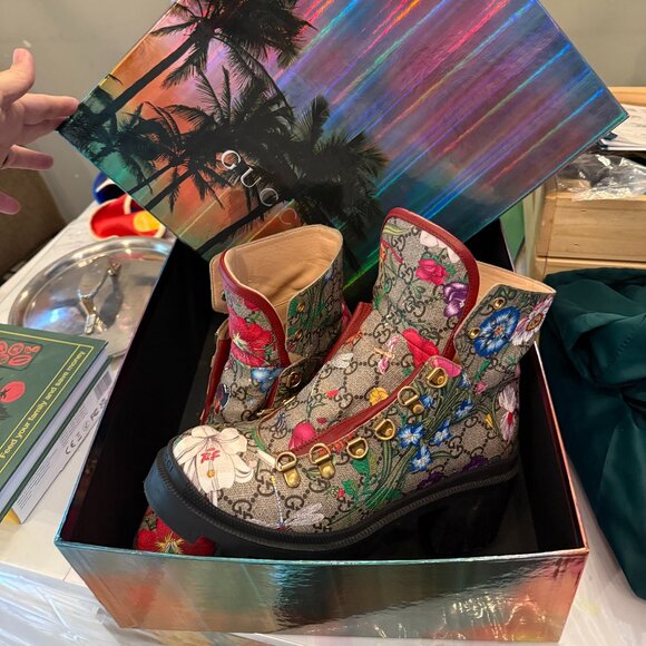 Gucci Shelly Sakura Flower Boots - Picture 1 of 5